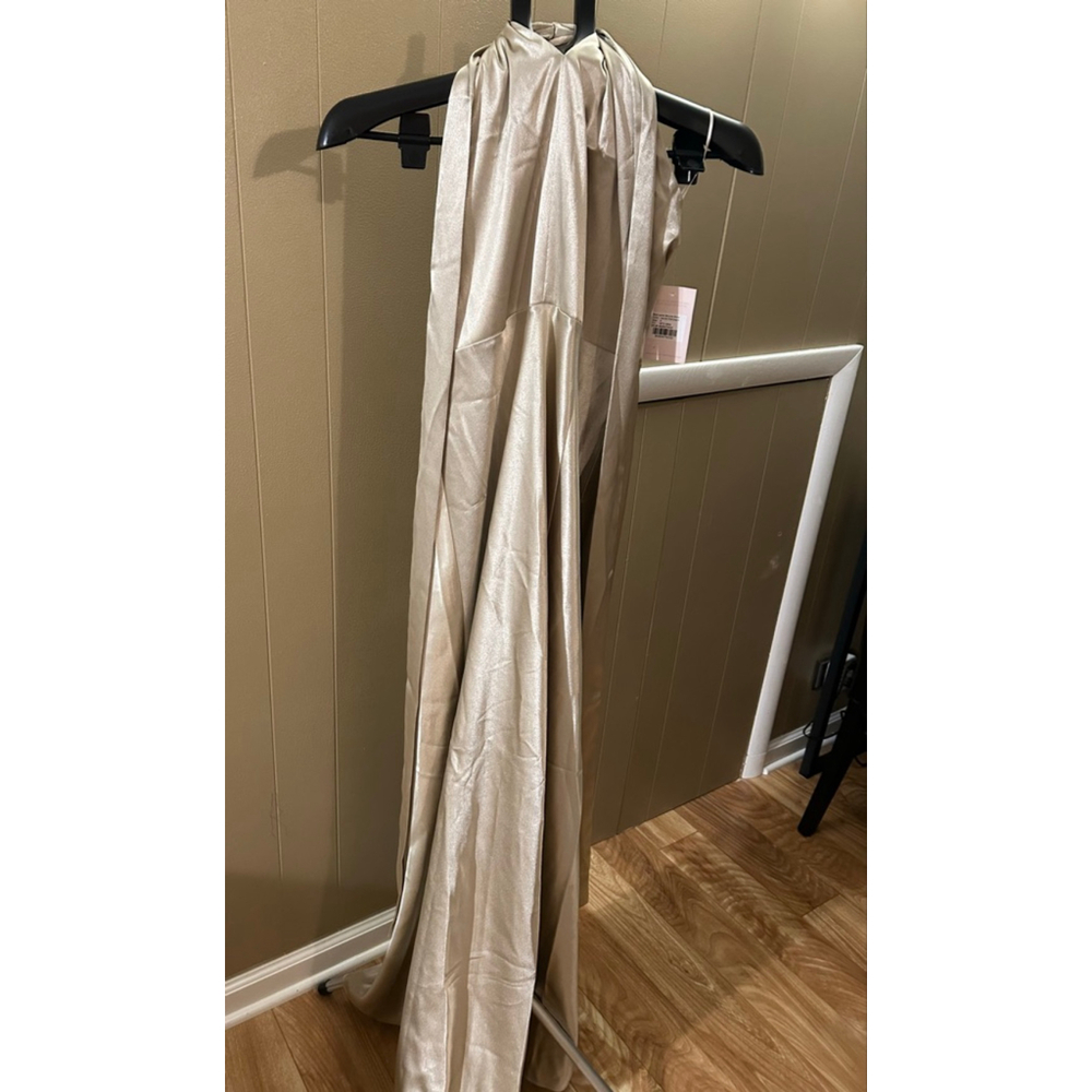 Birdy Grey Monica Shiny Neutral Champagne Halter Dress Size S Bridesmaid Prom - Picture 2 of 12